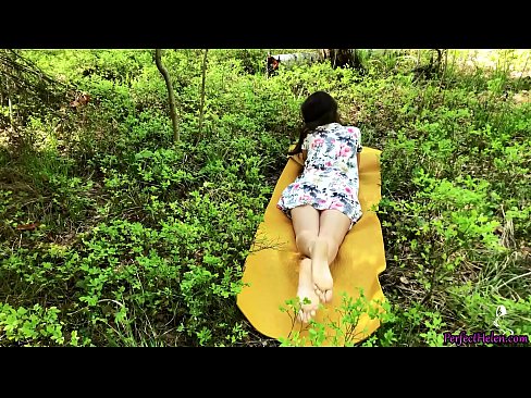 ❤️ Stranger on Tinder masturba a miña coña e fode apaixonadamente no bosque ❤ Porno de calidade en nós